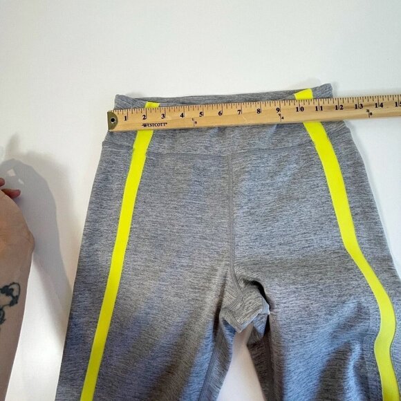 Zyia Active Womens Gym Yoga Cropped Leggings Gray 4 Mid Rise Stretch Side Stripe - Picture 6 of 12
